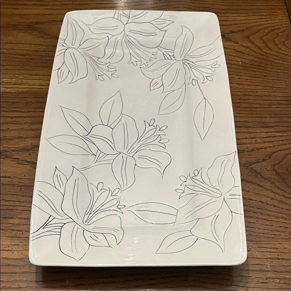Laurie‎ Gates Antilles dinnerware Set